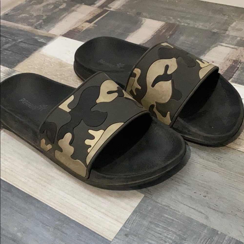 Slippers